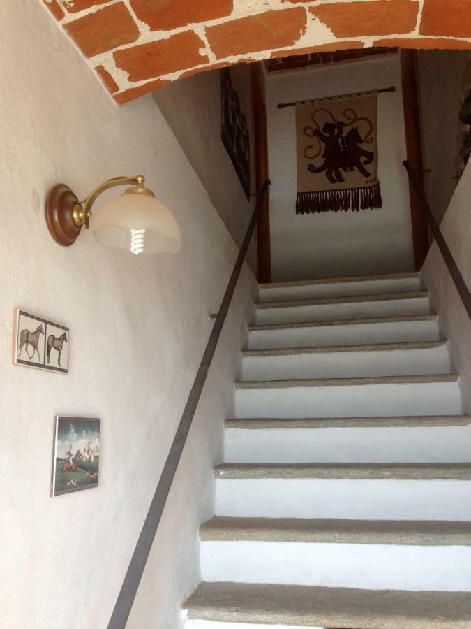 B&B Cascina Dei Levrieri Capriglio Exterior photo